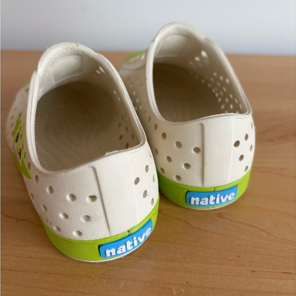 Native baby yoda Star Wars sneakers shoes C7 - Picture 3 of 4